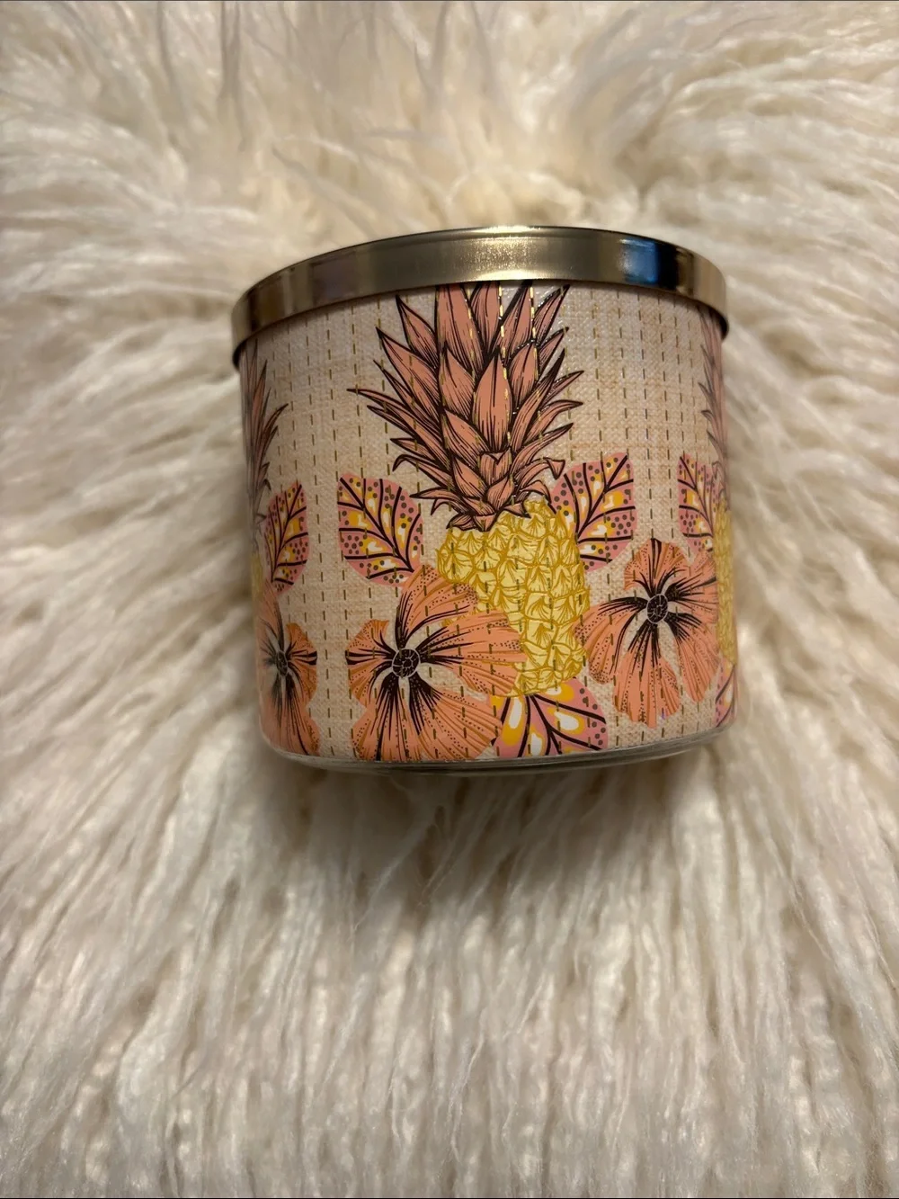NWT! Bath and Body Works 3 wick candle